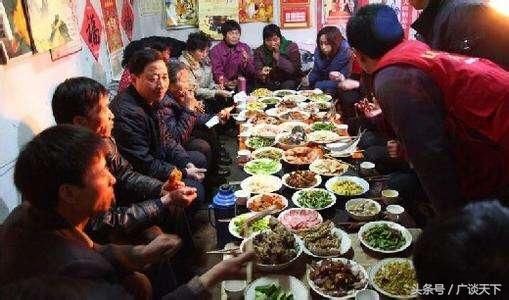 天南地北的除夕年夜饭，不同的地方吃出了相同的味道！