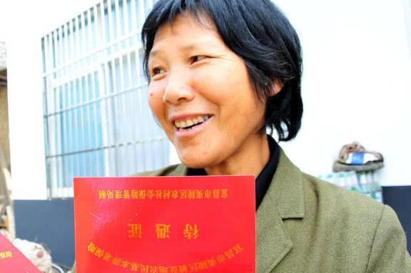 5月社保降费,为何很多人还是不愿缴社保?看完