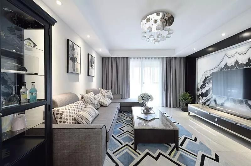 想知道碳晶板装修到底多少钱一平方吗