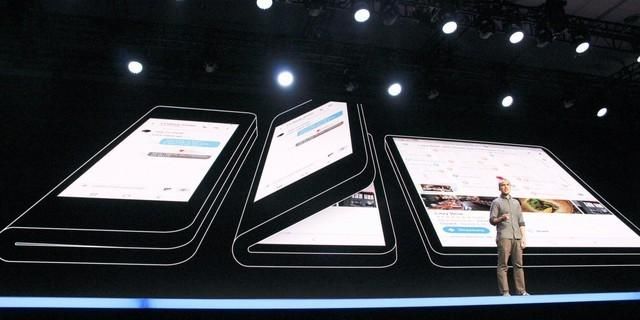 究竟长啥样 三星首款折叠屏手机有哪些黑科技