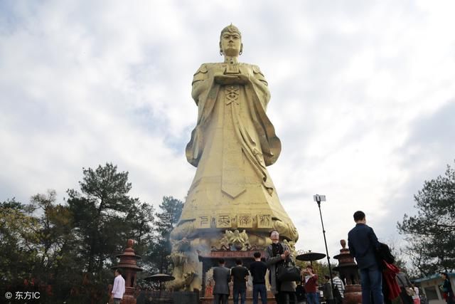 民间故事：状元和寡妇的遭遇，告诉你举头三尺有神明！