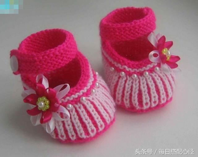 亲手给宝宝做可爱的鞋子,毛线编织宝宝鞋(值得