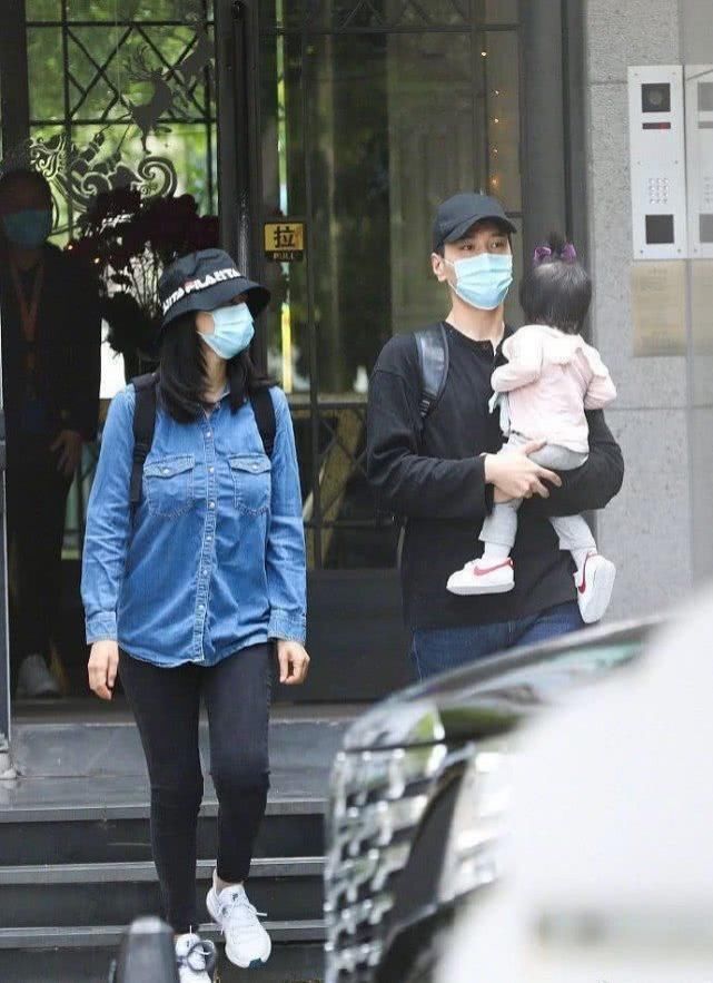 高圆圆自曝和赵又廷相处日常超温馨，都希望女儿快乐就好