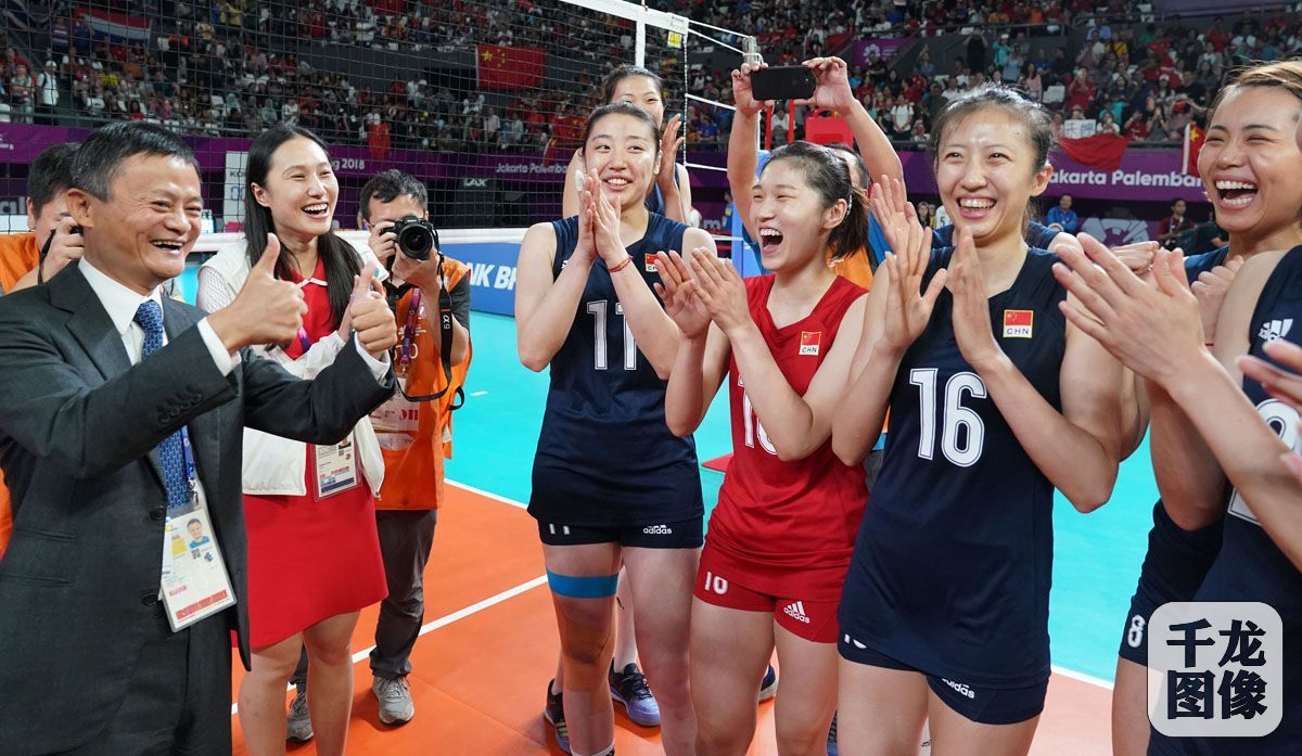 现场直击|雅加达亚运会中国女排3:0泰国夺冠 巴