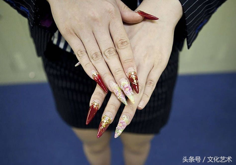 日本东京晚上上班,只为减轻客人压力而生的高