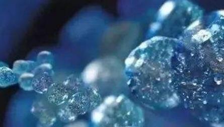 化妆品中起保湿作用的物质主要分为四大类