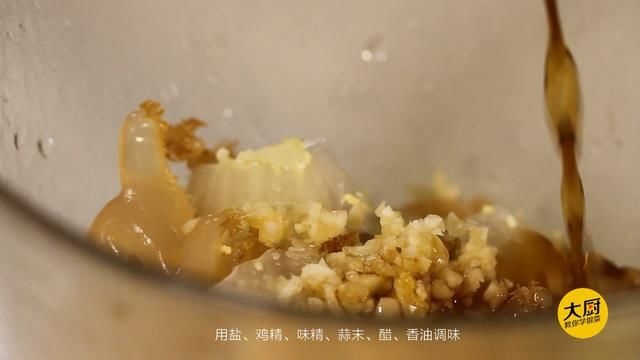 年夜饭桌上这道凉菜，简单易做，人见人爱，绝对秒杀大鱼大肉