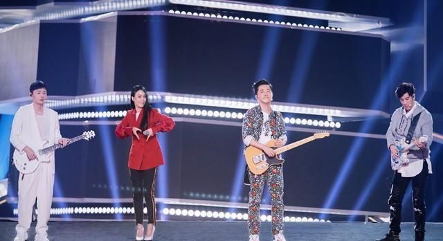 主角是导师而不是选手?《中国好声音》在另类的道路上越走越远了 bwin必赢亚洲体育在线
