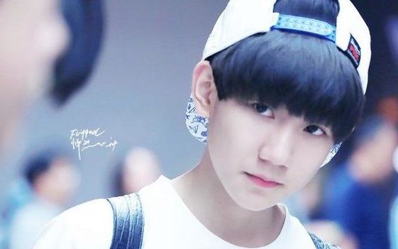 王源今年高考?张檬金主是谁?王嘉尔被封杀?李