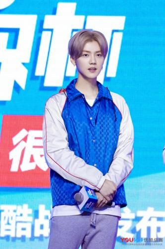 优酷直播世界杯揭幕战 今晚21点鹿晗、刘建宏