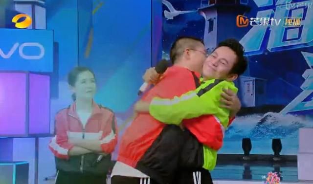 何炅谢娜再次同台 t0112387d760011babd.jpg