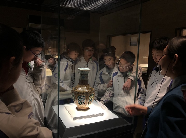清华附中永丰学校参观首都博物馆