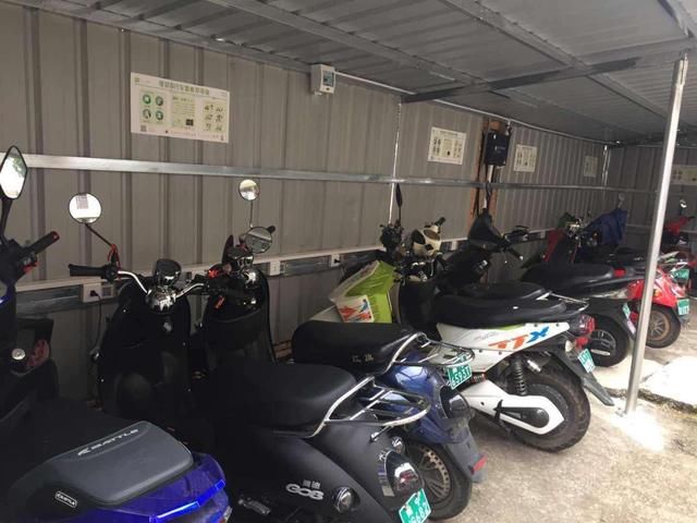 广西医科大学出现电动自行车智能共享充电桩了