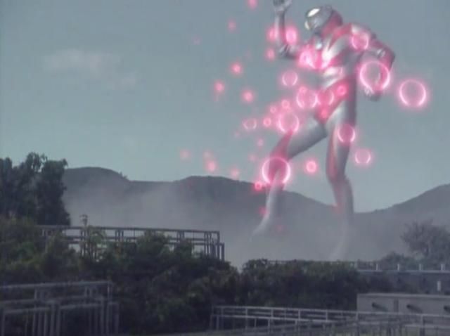 怪兽也是个吃货?对待吃货奈欧斯奥特曼使