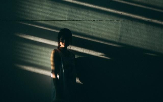 娘家拆迁得百万，婆婆要60万给小叔子买房，我笑着说了三个字