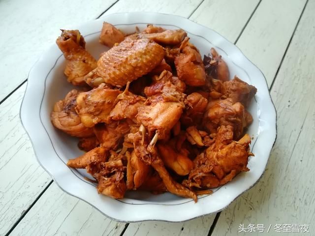 春节年夜饭，看看东北普通家庭的年夜饭，都说我可以当大厨了