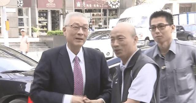 韩国瑜见吴敦义后声明:不参加党内初选,尊重党