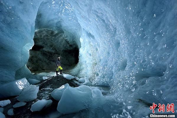 围观世界各地美丽洞穴