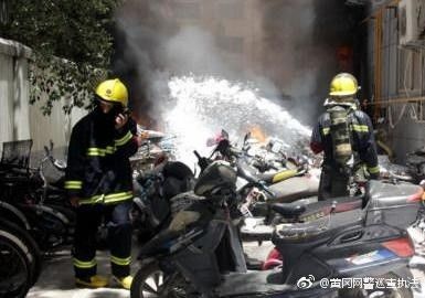 1213北京朝阳火灾现场图片 十八里店自建房着