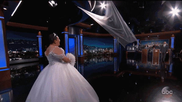 抖音火到美国,电视直播模仿中国飞纱婚礼,观众