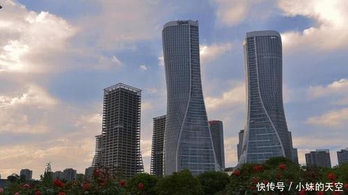 低调的一座省会城市,比成都和重庆都有钱,却从