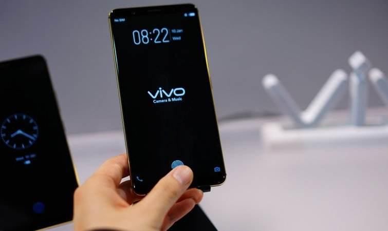 同为屏幕指纹,vivo的技术和小米8探索版有什么