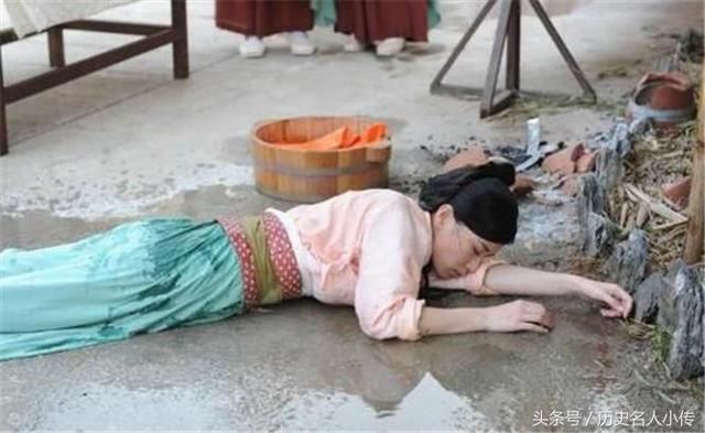 太子傻乎乎,不会生小孩咋办?皇帝苦思良久:找