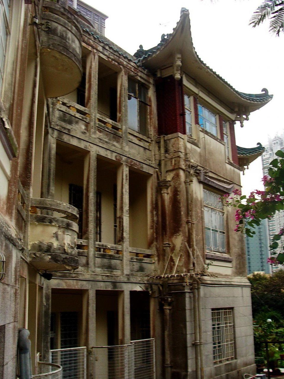 虎豹别墅起名霸气外露 绝非毒枭老巢,香港 万金