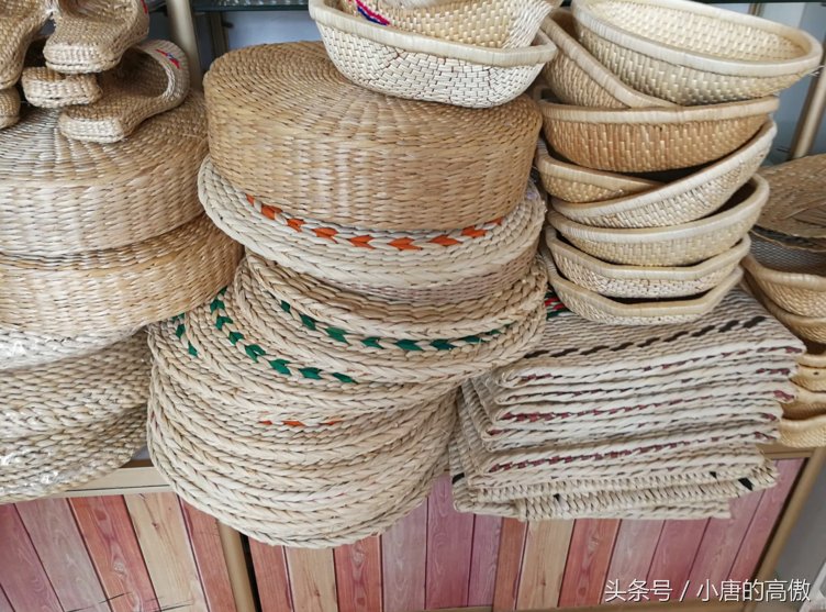 手工艺品不出现在市场上,既然出现在服务区!