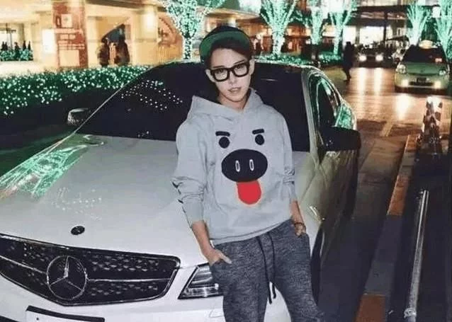 mg电子游戏网站:日本最高颜值富二代,21岁身价百亿 mg电子游戏网站:日本最高颜值富二代,21岁身价百亿