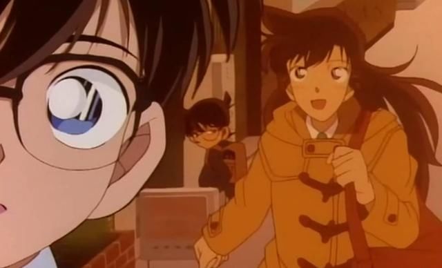 有危机感的一次不是面临死亡,而是小兰挽住了