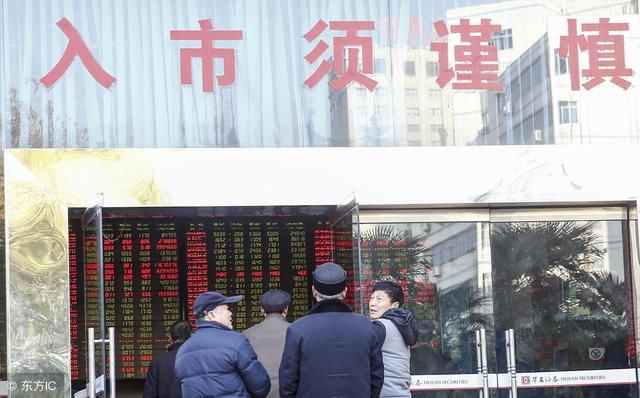 中国股市畸形机制惨遭唾骂,庄家出货软肋凸显,散户识别能获利!