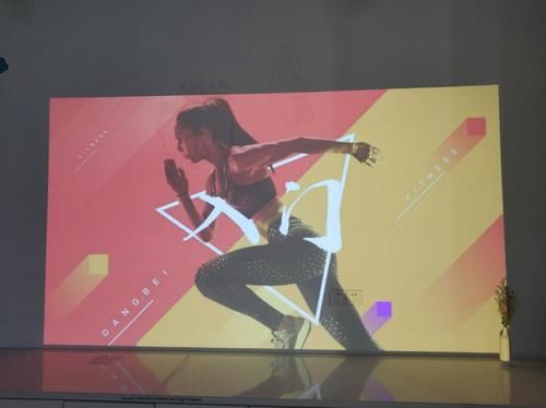 健身私教一对一多少钱