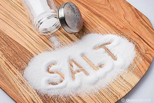 1岁内的婴儿如何健康吃盐?让宝宝远离隐形盐