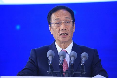 力挺郭台铭参选2020 儿子郭守正:父亲压力很大