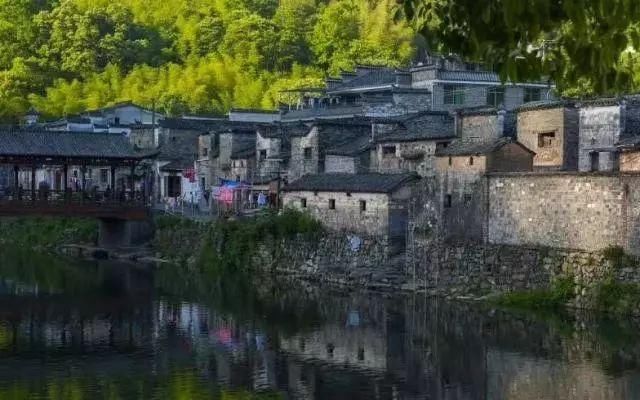 清明买不上票？各主题列车带你游全国！