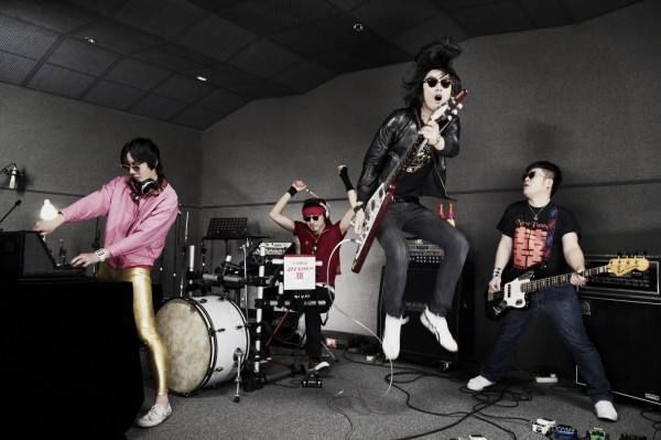 2018上海草莓音乐节全阵容!陈冠希、窦靖童、