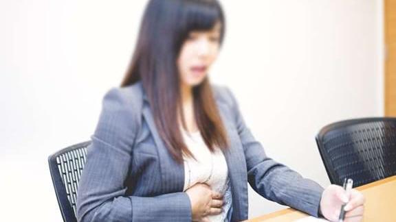 肝区疼痛,不只是肝癌征兆,有2种肝胆疾病你也