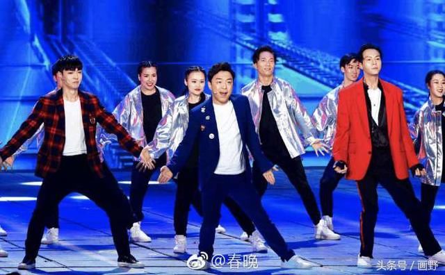 左手陈伟霆右手张艺兴, 但黄渤依然是C位之王