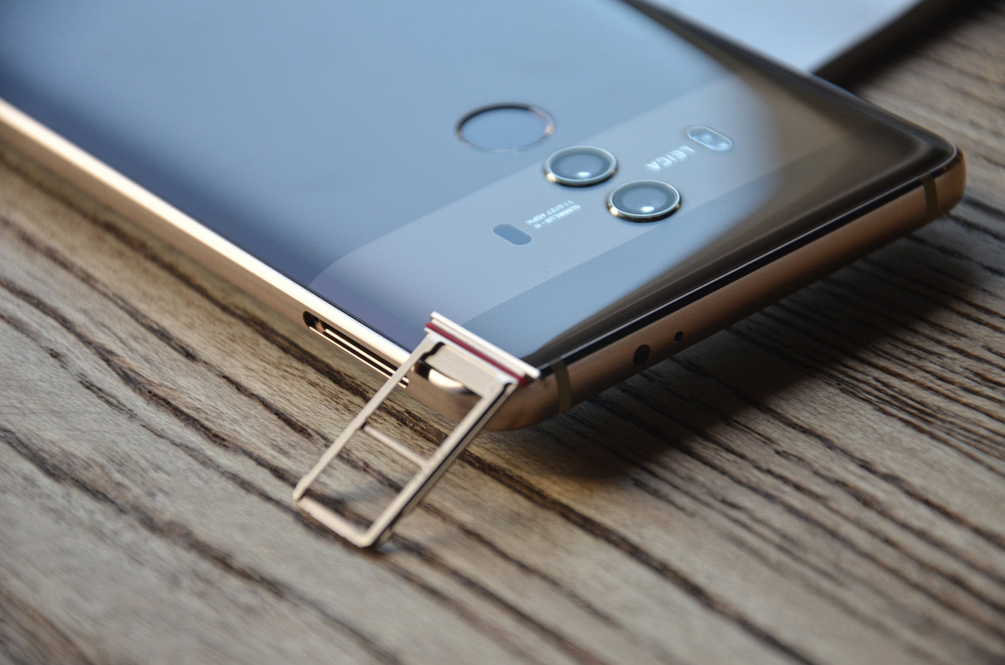 搭载6英寸全面屏,人工智能芯片!目前国产 拍照