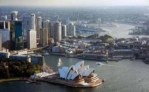 办签证需要什么材料