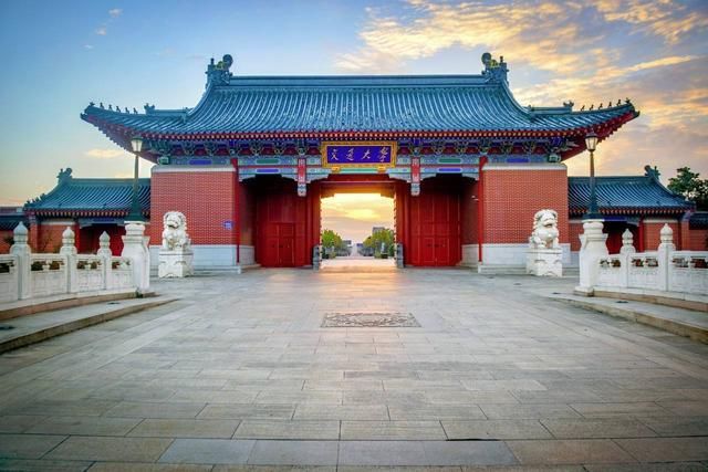 中国双一流大学最多的三个城市,上海仅排名第