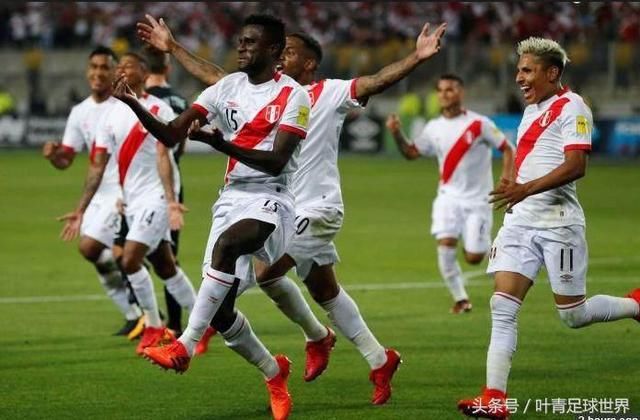 世界杯最感人故事!59岁的他,用32年时间给这个