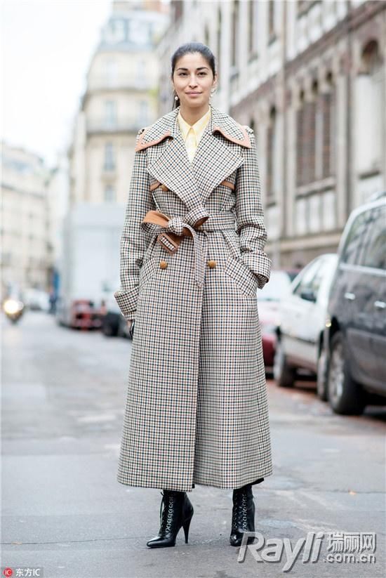 不起眼的千元大衣 高圆圆用衬衫搭出高级优雅