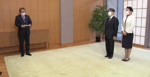 日本皇室好忙，雅子皇后妯娌俩同天亮相，纪子妃和服更抢眼？