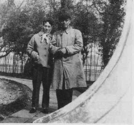 溥仪再婚去办结婚证,工作人员问了溥仪一个问