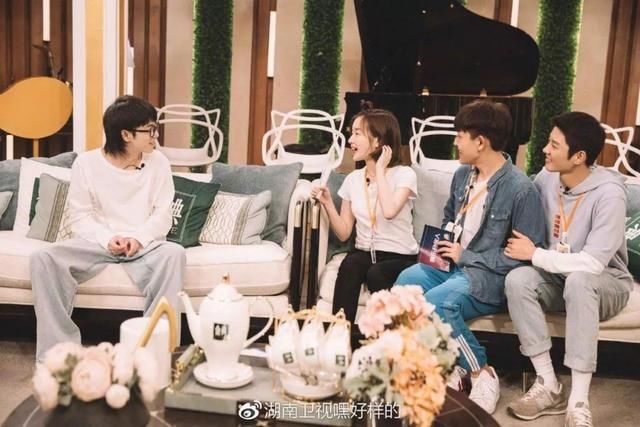 综艺主持人青黄不接?拿什么拯救你我的主持梦