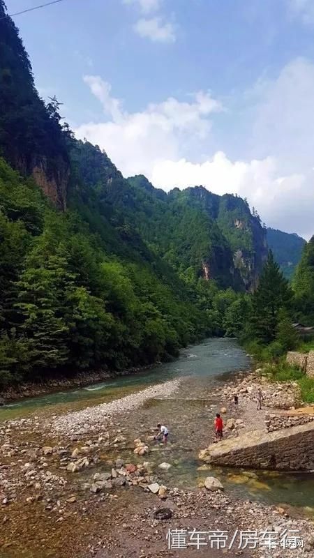 【RV达人】大忙人一个二十多岁就开始了自己房车之旅的“奇人”