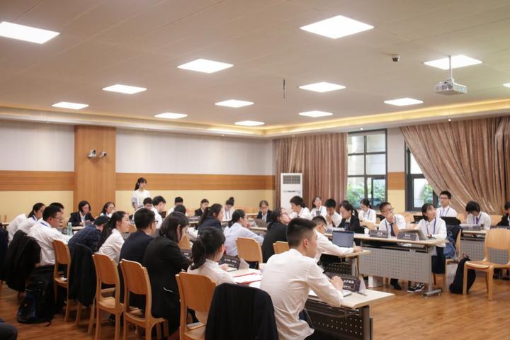 高中学子聚杭高 模拟联合国大会激辩气候变化