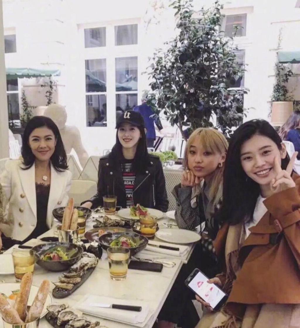 刘强东案视频流出,性侵案女主角照片曝光,刘强